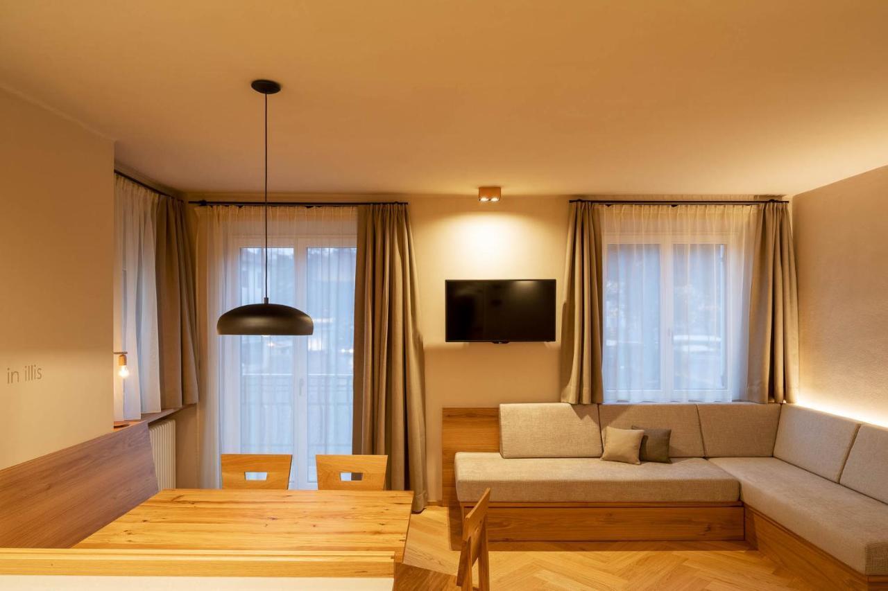 Ladurner Suites Мерано Екстериор снимка