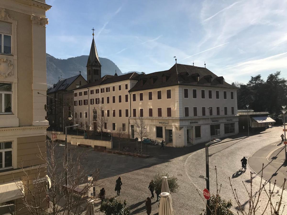 Ladurner Suites Мерано Екстериор снимка